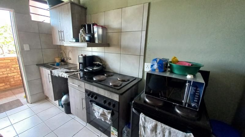 2 Bedroom Property for Sale in Elandspoort Gauteng