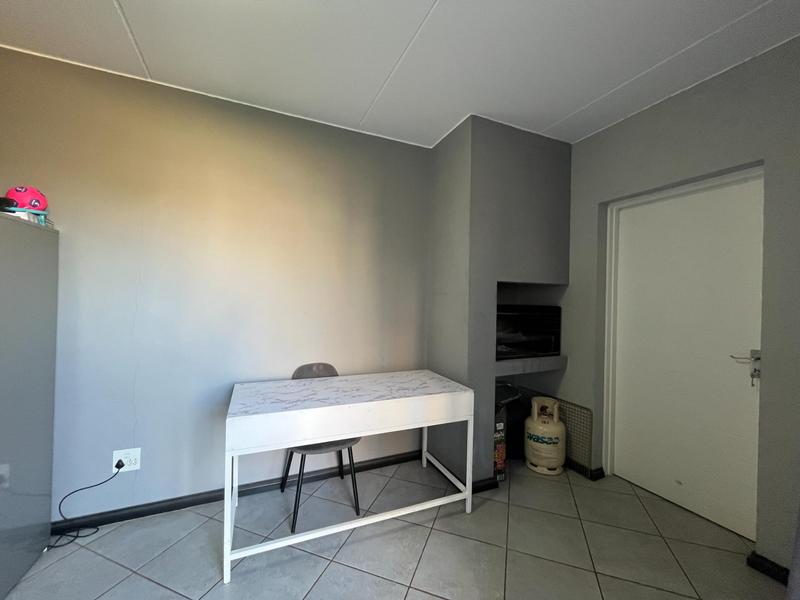 To Let 2 Bedroom Property for Rent in Brentwood Park Gauteng