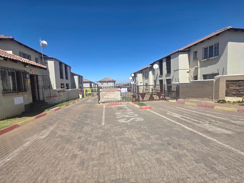 2 Bedroom Property for Sale in Elspark Ext 4 Gauteng