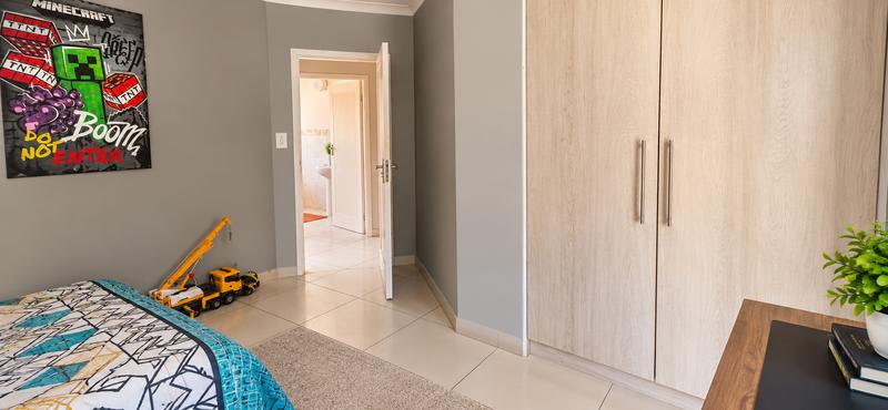 4 Bedroom Property for Sale in The Reeds Gauteng