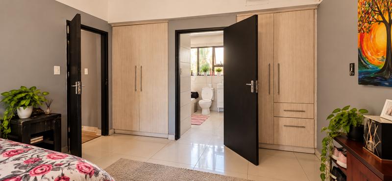 4 Bedroom Property for Sale in The Reeds Gauteng