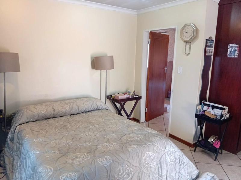 3 Bedroom Property for Sale in Thatchfield Gauteng