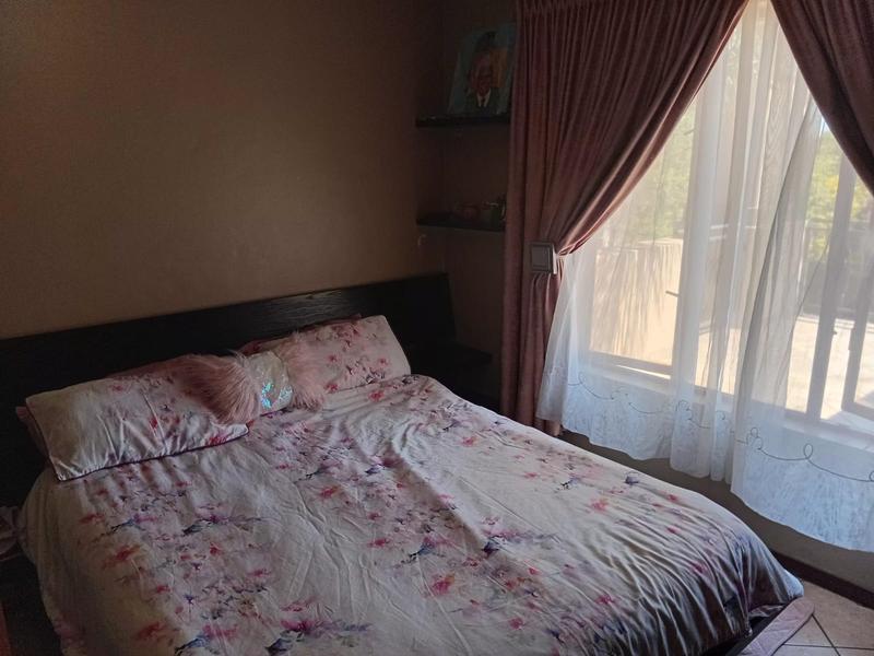 3 Bedroom Property for Sale in Thatchfield Gauteng