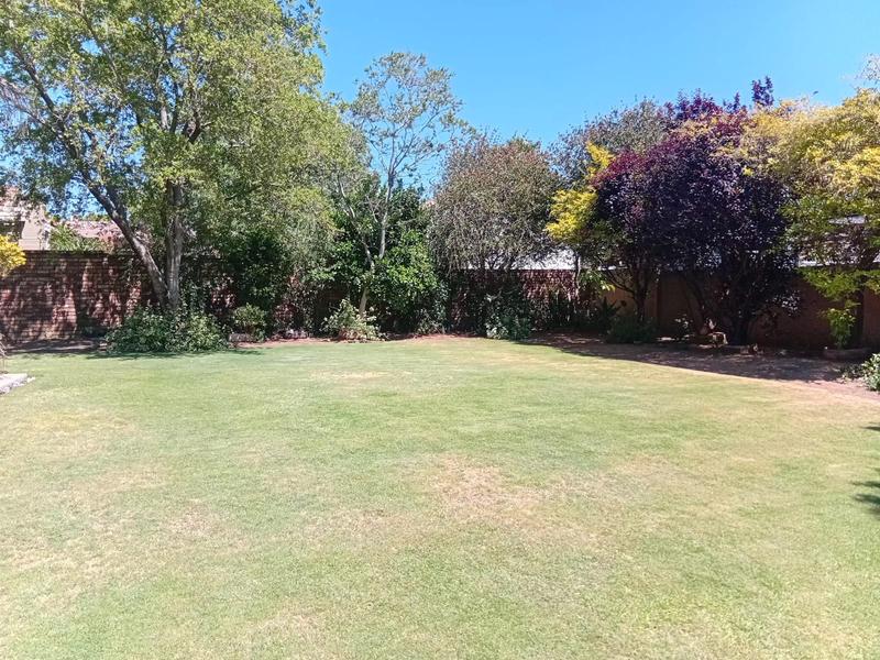 3 Bedroom Property for Sale in Thatchfield Gauteng