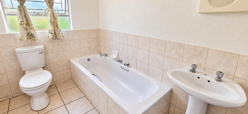 3 Bedroom Property for Sale in Heuwelsig Estate Gauteng