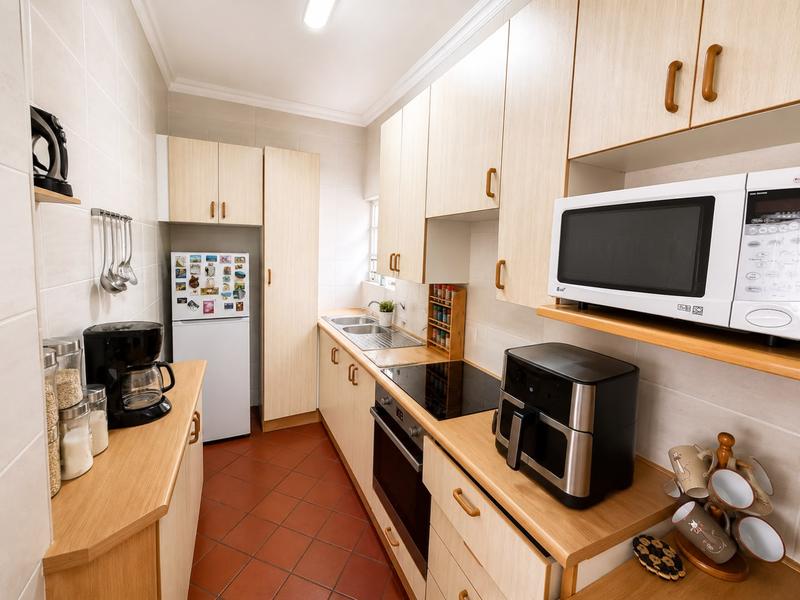3 Bedroom Property for Sale in Brackendowns Gauteng