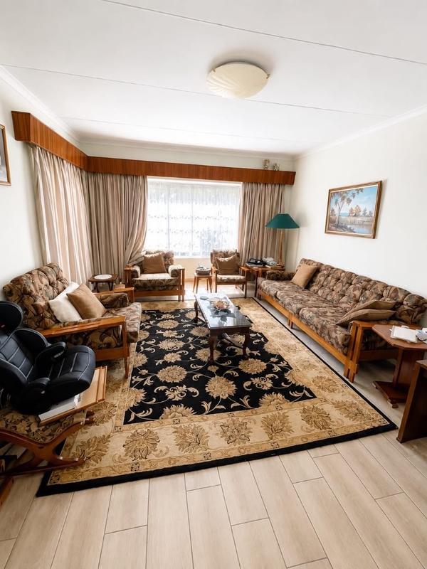 3 Bedroom Property for Sale in Brackendowns Gauteng