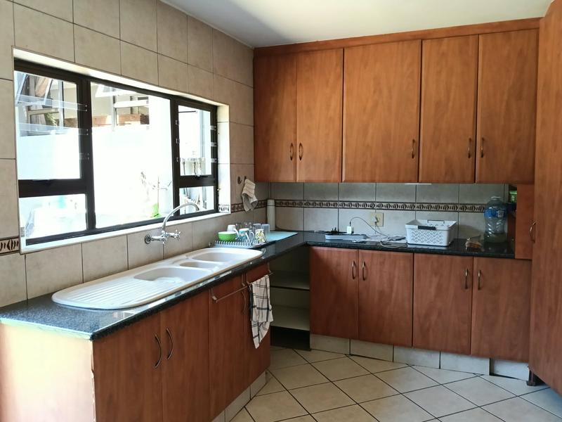 5 Bedroom Property for Sale in Albemarle Ext 2 Gauteng