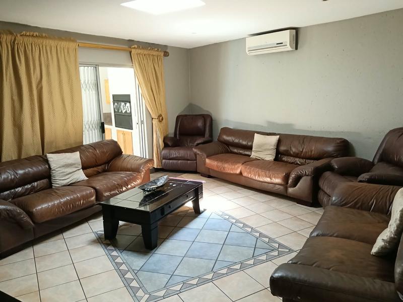 5 Bedroom Property for Sale in Albemarle Ext 2 Gauteng
