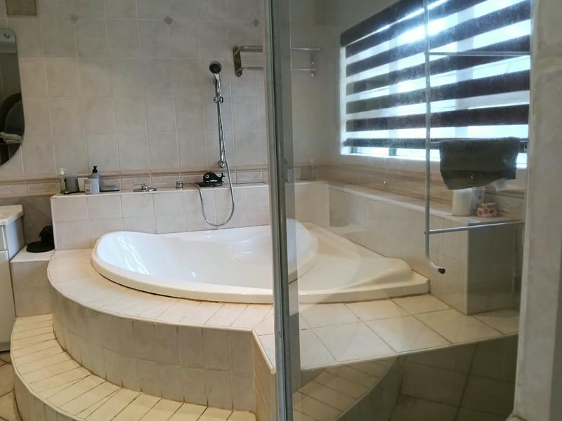 5 Bedroom Property for Sale in Albemarle Ext 2 Gauteng