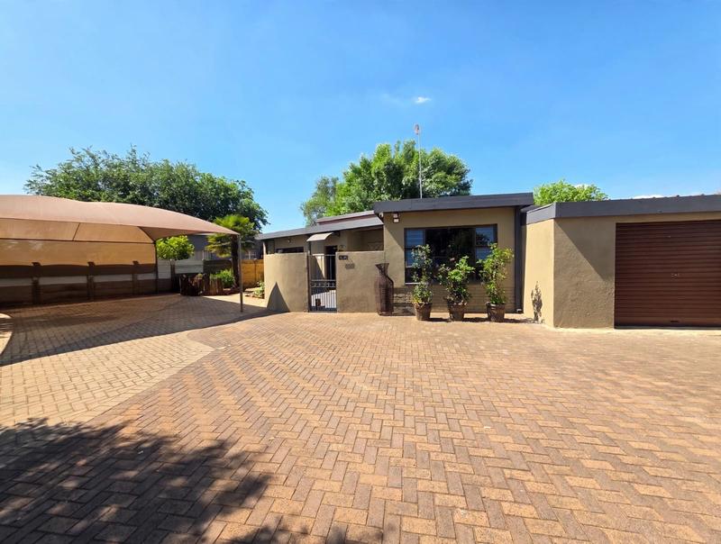 3 Bedroom Property for Sale in Rothdene Gauteng