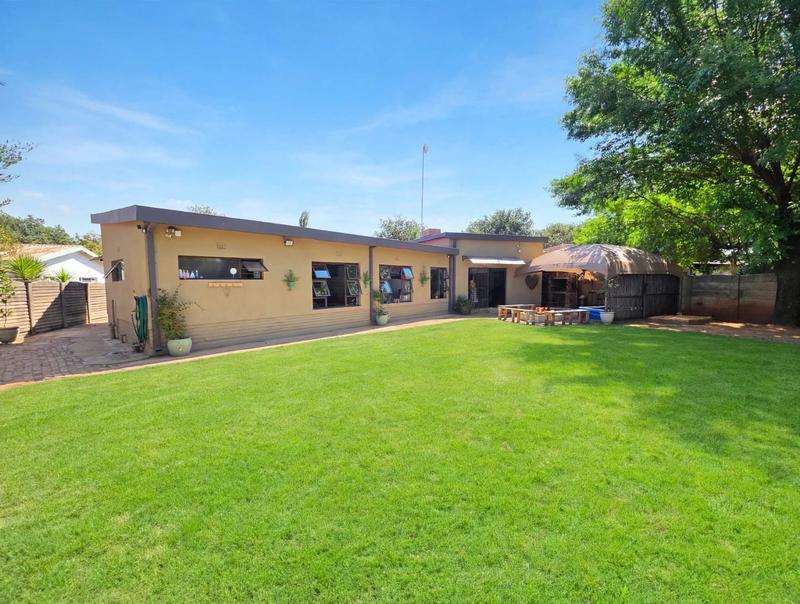 3 Bedroom Property for Sale in Rothdene Gauteng