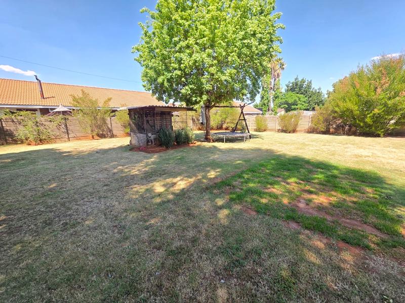 3 Bedroom Property for Sale in Rothdene Gauteng