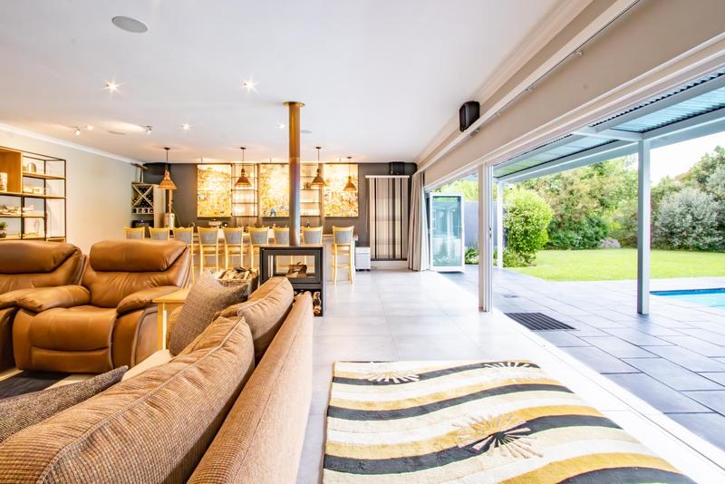 5 Bedroom Property for Sale in Glenferness Gauteng