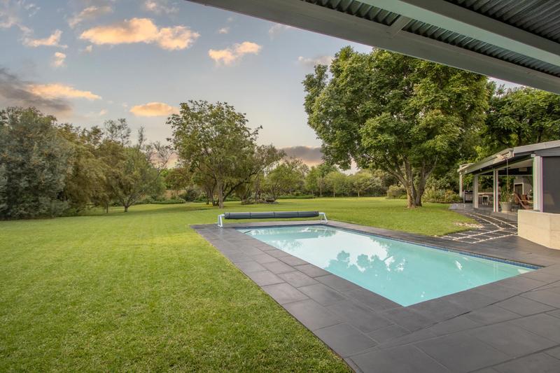 5 Bedroom Property for Sale in Glenferness Gauteng