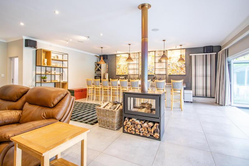 5 Bedroom Property for Sale in Glenferness Gauteng