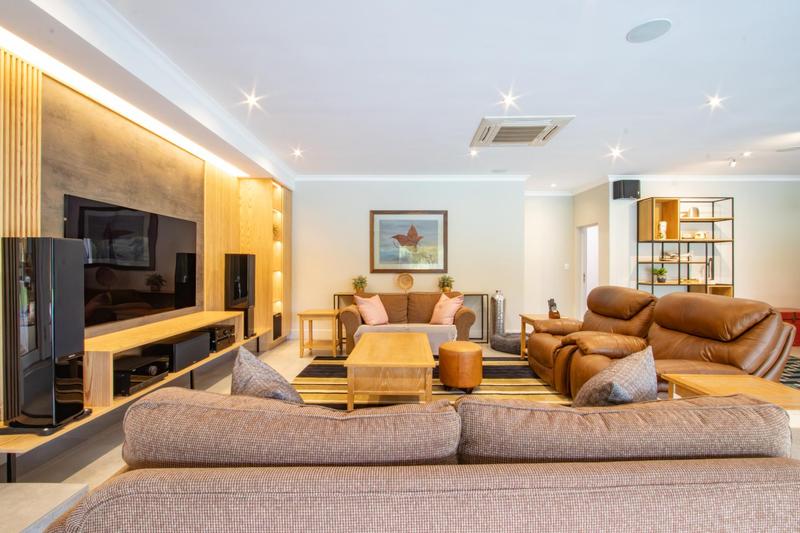 5 Bedroom Property for Sale in Glenferness Gauteng
