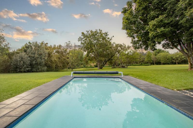 5 Bedroom Property for Sale in Glenferness Gauteng