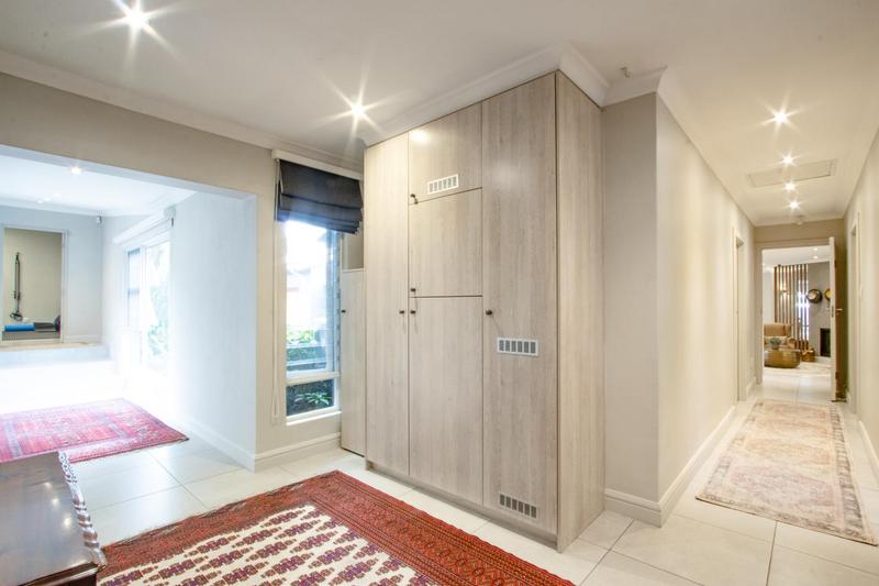 5 Bedroom Property for Sale in Glenferness Gauteng