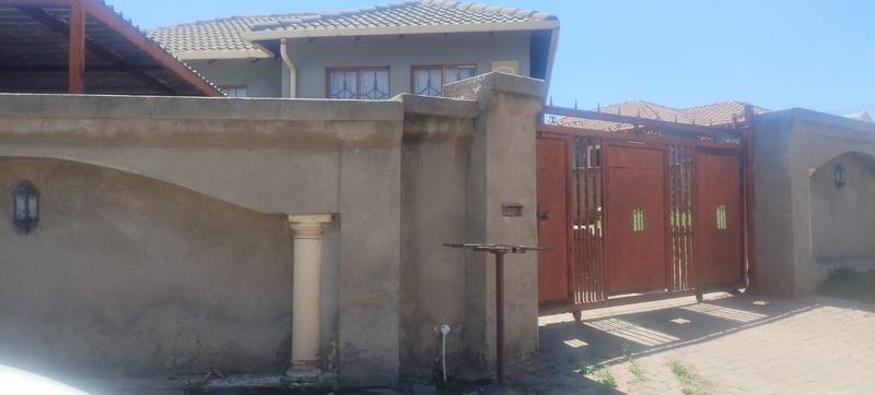 3 Bedroom Property for Sale in Clayville Gauteng