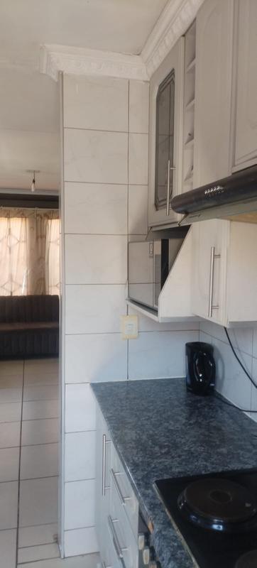 3 Bedroom Property for Sale in Clayville Gauteng