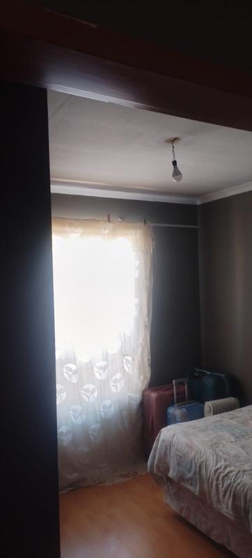 3 Bedroom Property for Sale in Clayville Gauteng