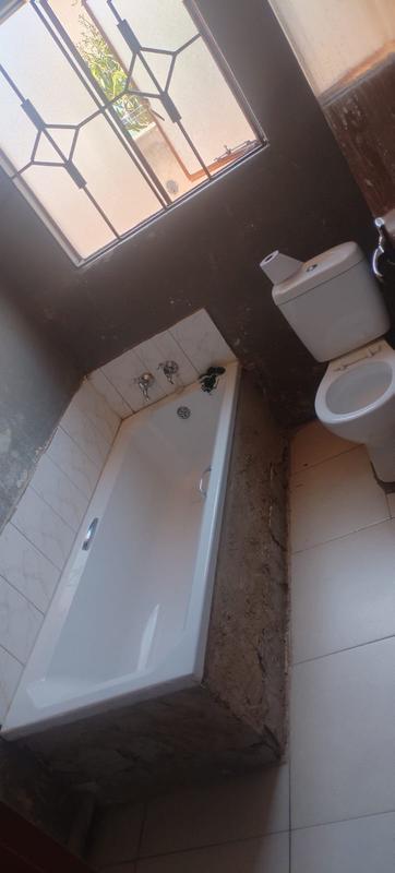 3 Bedroom Property for Sale in Clayville Gauteng
