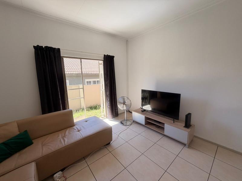 To Let 2 Bedroom Property for Rent in North Riding Gauteng