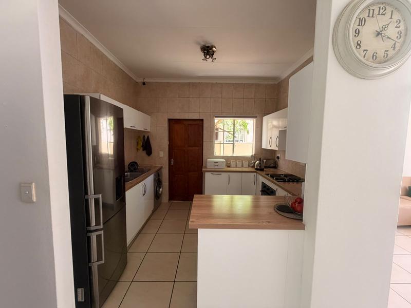 To Let 2 Bedroom Property for Rent in North Riding Gauteng