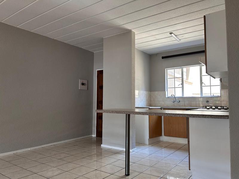 2 Bedroom Property for Sale in Vorna Valley Gauteng