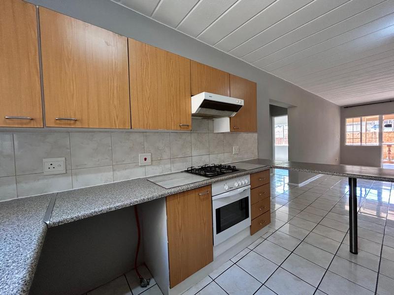 2 Bedroom Property for Sale in Vorna Valley Gauteng