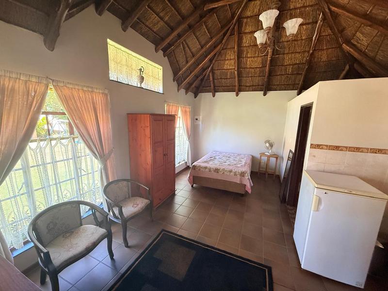 To Let 1 Bedroom Property for Rent in Van Riebeeck Park Gauteng