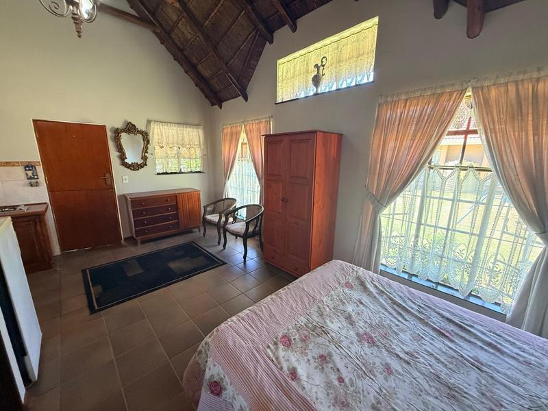 To Let 1 Bedroom Property for Rent in Van Riebeeck Park Gauteng