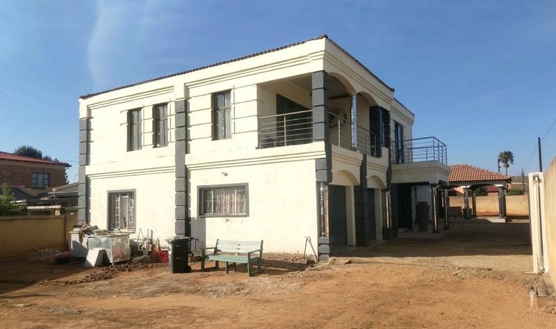 7 Bedroom Property for Sale in Lenasia South Gauteng