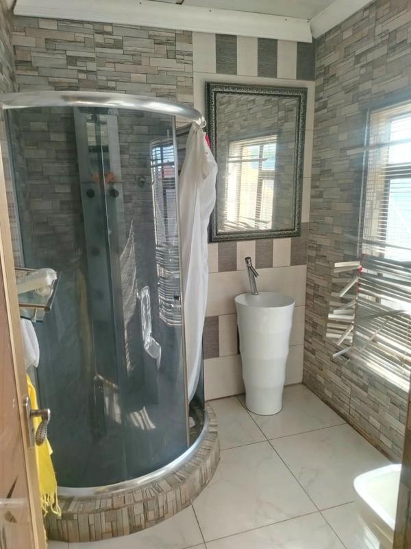 7 Bedroom Property for Sale in Lenasia South Gauteng