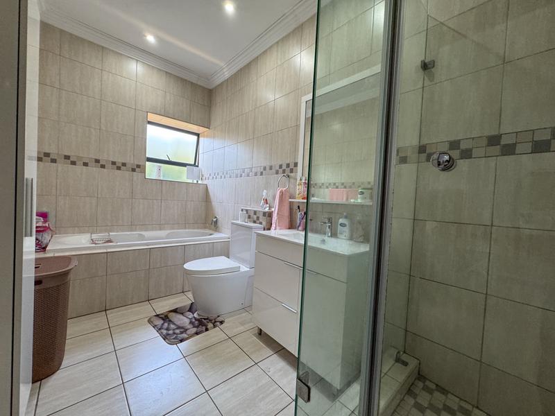 4 Bedroom Property for Sale in Midlands Estate Gauteng
