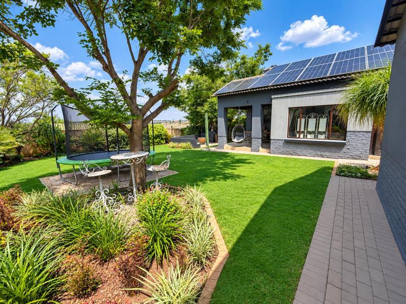 3 Bedroom Property for Sale in Midlands Estate Gauteng