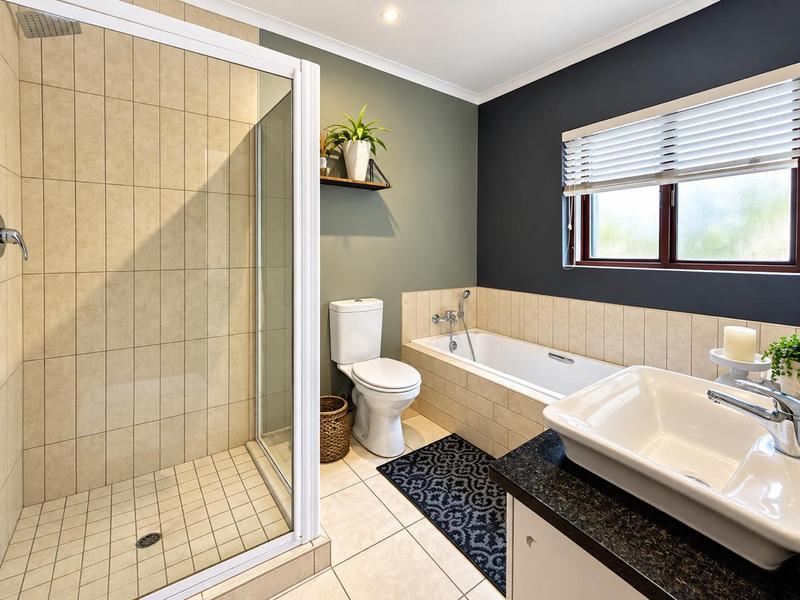 3 Bedroom Property for Sale in Midlands Estate Gauteng