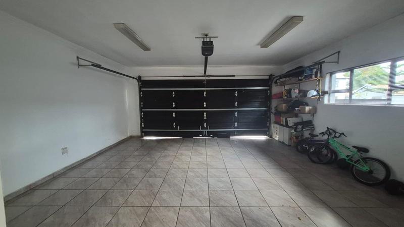 To Let 3 Bedroom Property for Rent in Raslouw Glen Gauteng