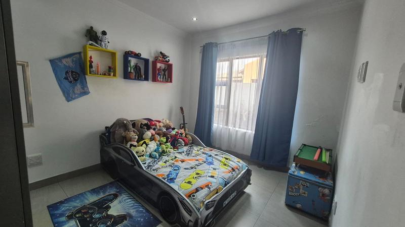 To Let 3 Bedroom Property for Rent in Raslouw Glen Gauteng