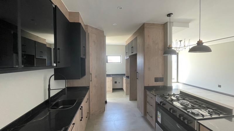 3 Bedroom Property for Sale in Raslouw Gauteng