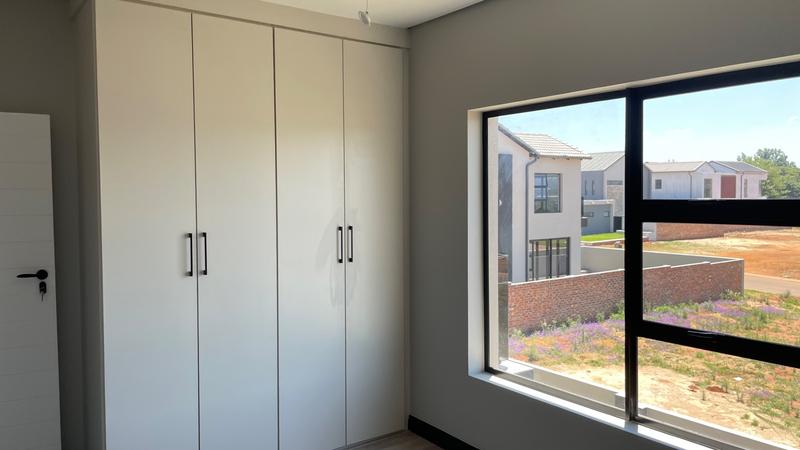 3 Bedroom Property for Sale in Raslouw Gauteng