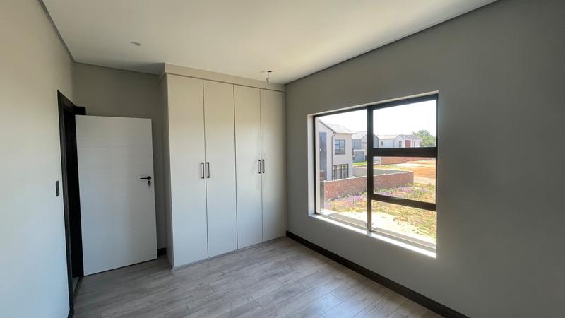 3 Bedroom Property for Sale in Raslouw Gauteng