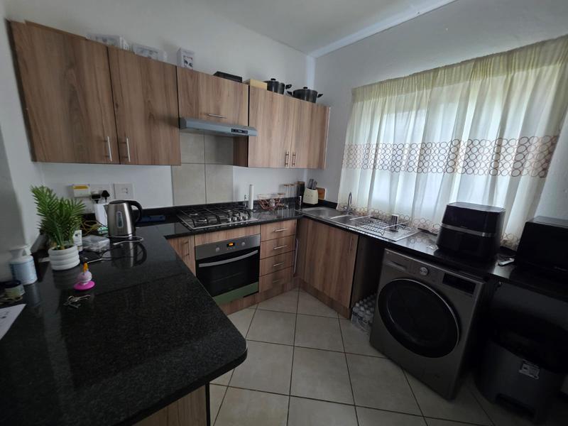 To Let 2 Bedroom Property for Rent in Goedeburg Gauteng