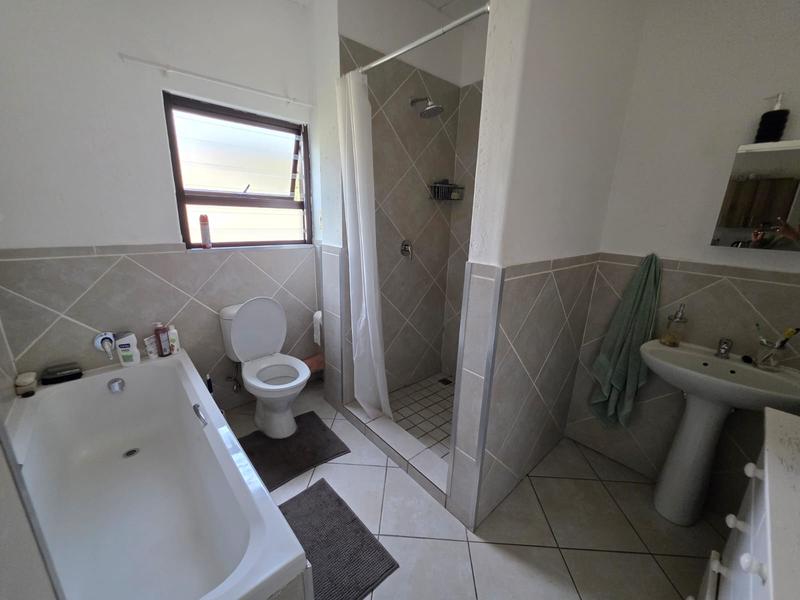 To Let 2 Bedroom Property for Rent in Goedeburg Gauteng