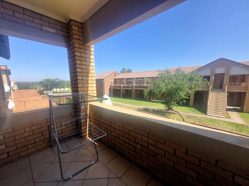 To Let 2 Bedroom Property for Rent in Mooikloof Ridge Gauteng