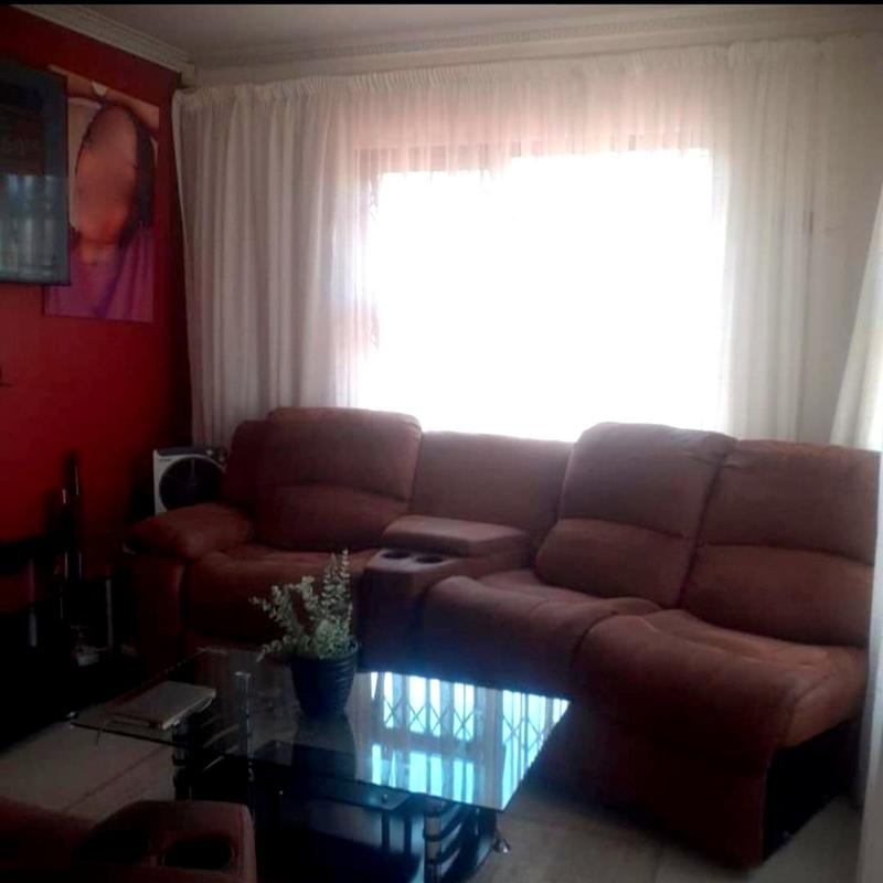 2 Bedroom Property for Sale in Protea Glen Gauteng