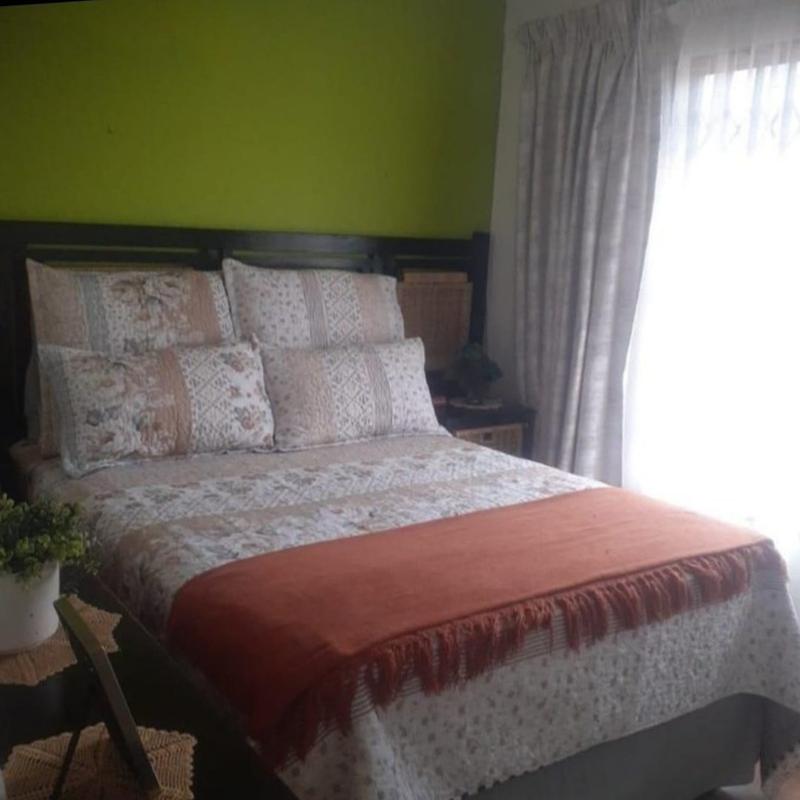2 Bedroom Property for Sale in Protea Glen Gauteng
