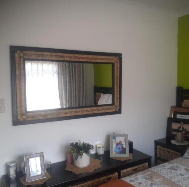 2 Bedroom Property for Sale in Protea Glen Gauteng