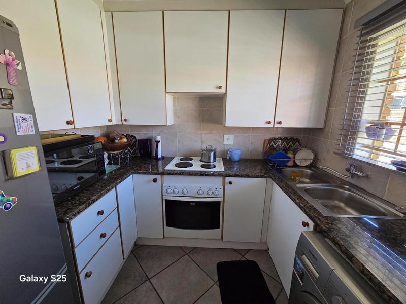2 Bedroom Property for Sale in Elardus Park Gauteng